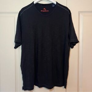 Tommy Bahama men’s 100% cotton black t shirt. Size large.